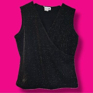 Elegant Black Sleeveless Top with Gold Shimmer